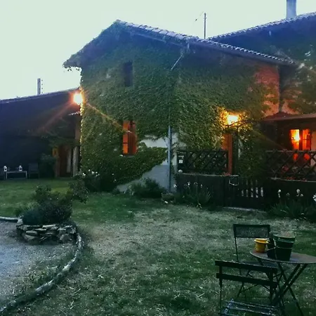 בית נופש Pause Sur La Colline