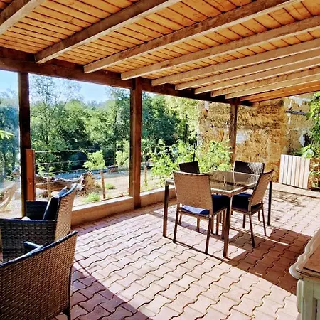 Casa vacanze Pause Sur La Colline Saint-Romain-de-Surieu